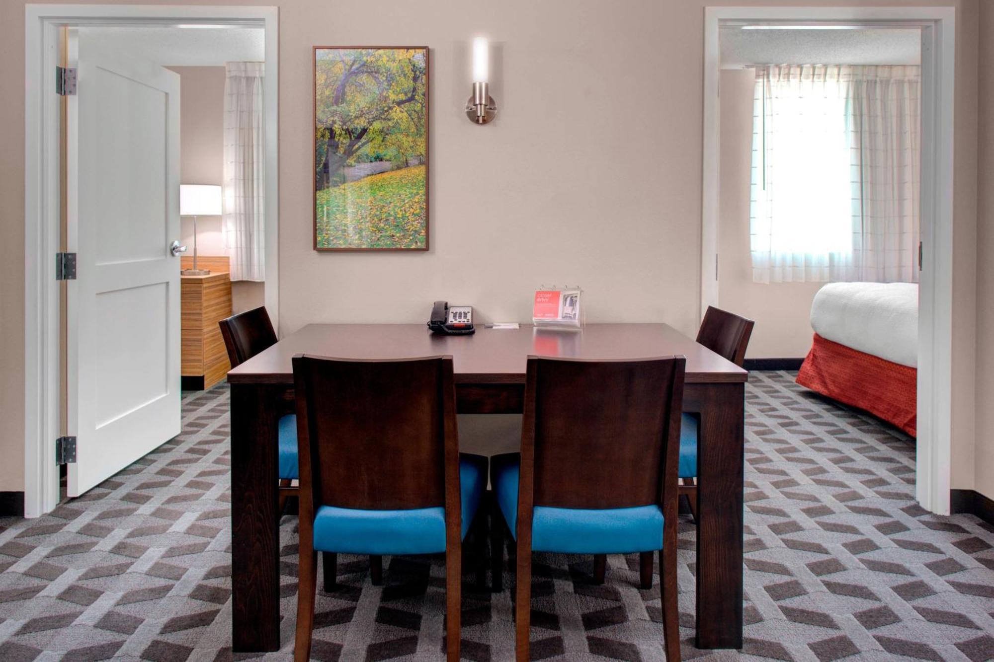 Towneplace Suites By Marriott Parkersburg Ngoại thất bức ảnh