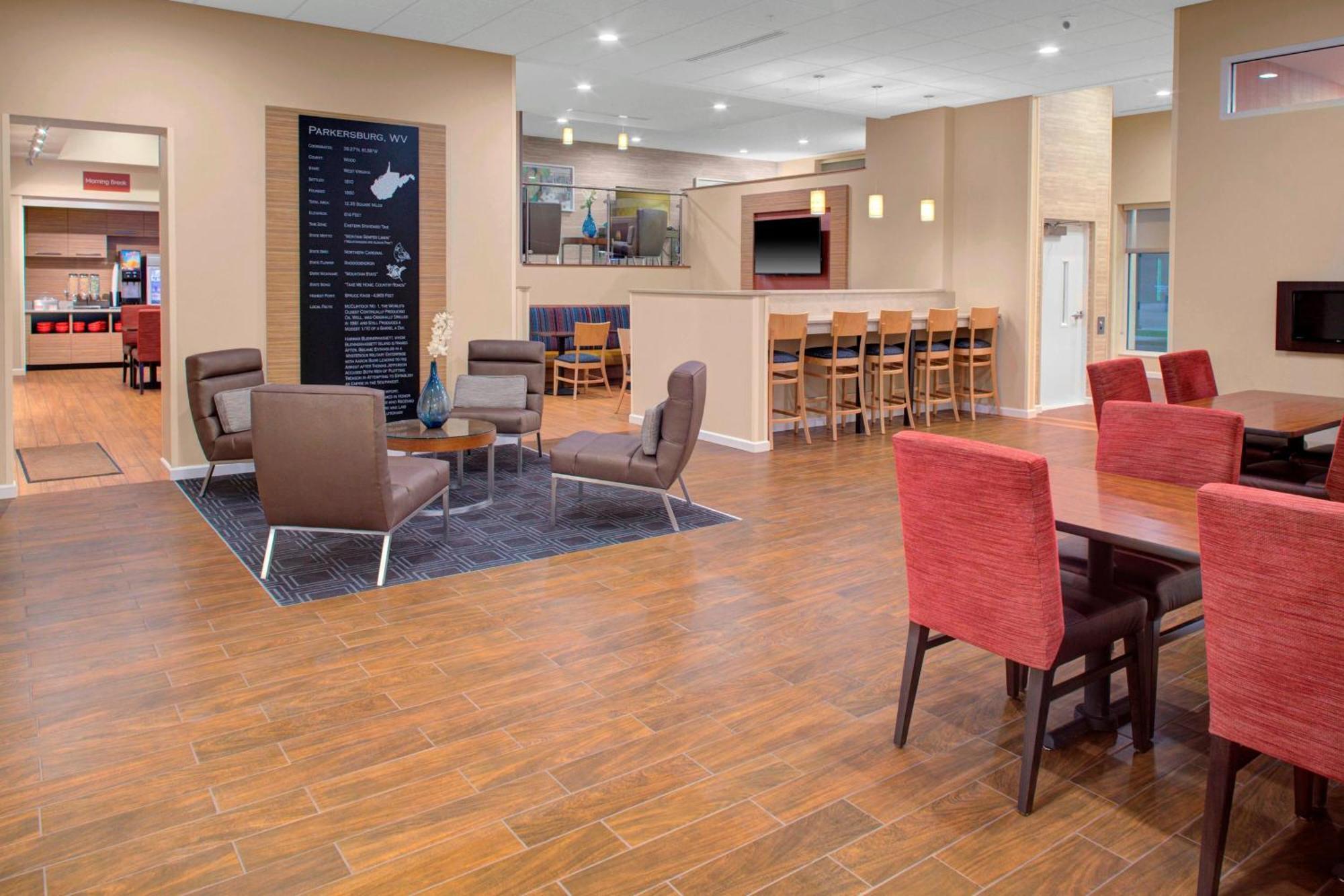 Towneplace Suites By Marriott Parkersburg Ngoại thất bức ảnh